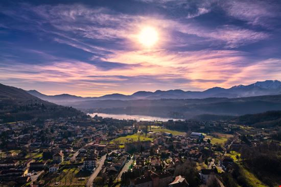 Avigliana Il Parco dei Laghi in Piemonte Roberto Giachino - Shutterstock.com 